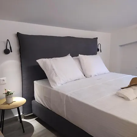 Flaneur Ormos Panagias