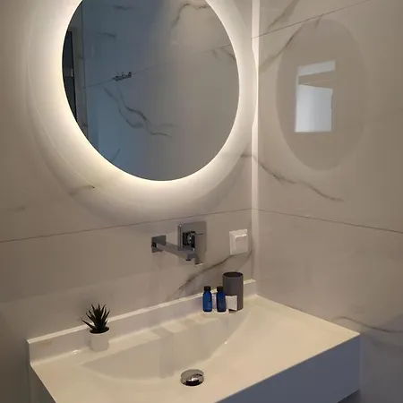 Flaneur * Ormos Panagias