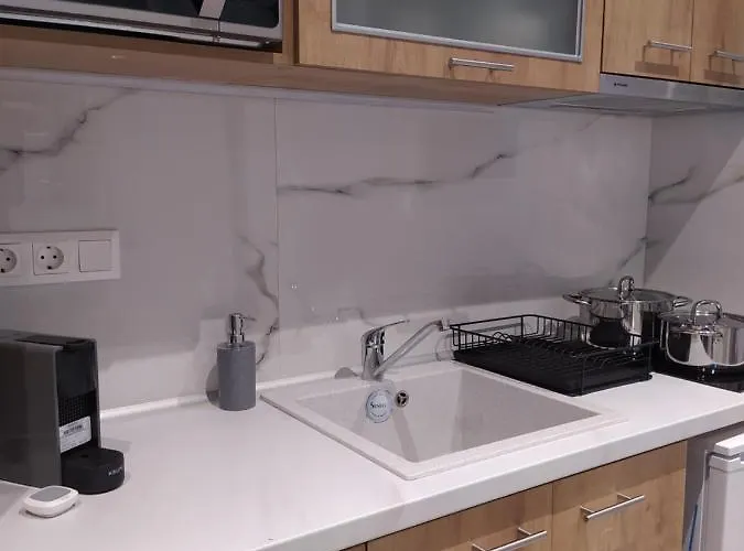 Flaneur Ormos Panagias