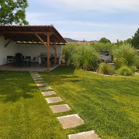 Flaneur Ormos Panagias